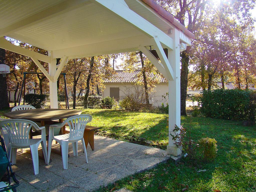 Etang Vallier Resort Brossac Quarto foto