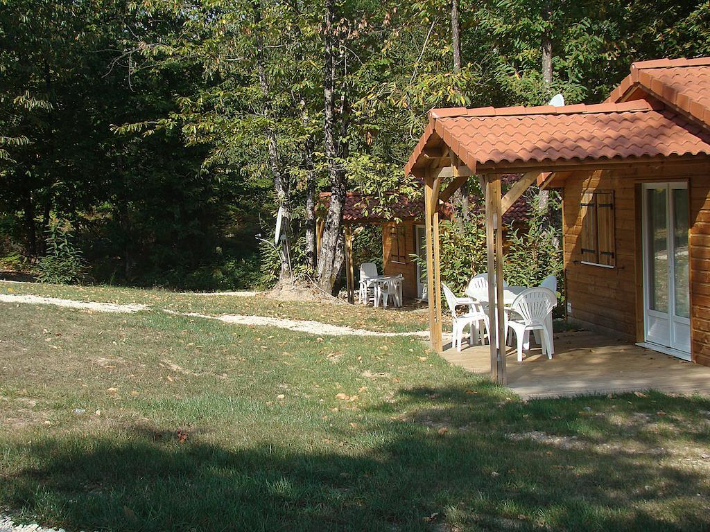Etang Vallier Resort Brossac Quarto foto